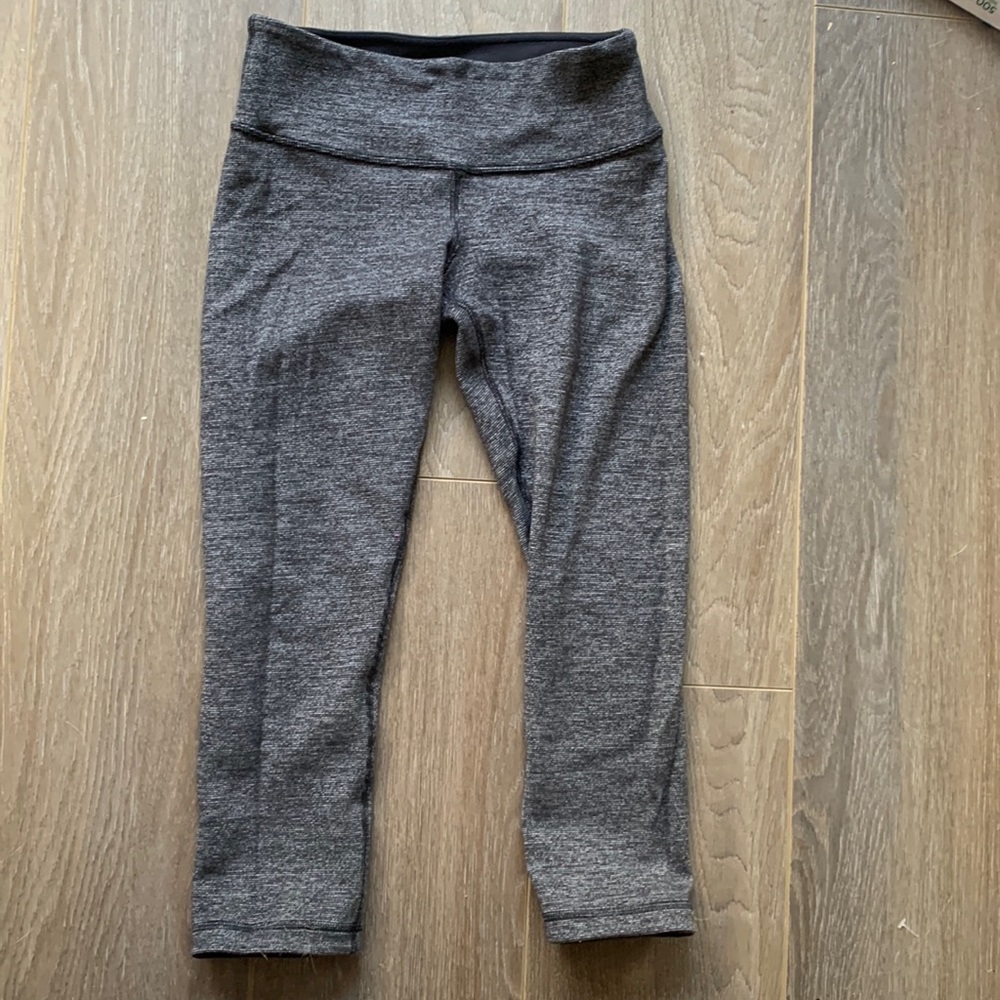 Lululemon Reversible Capris